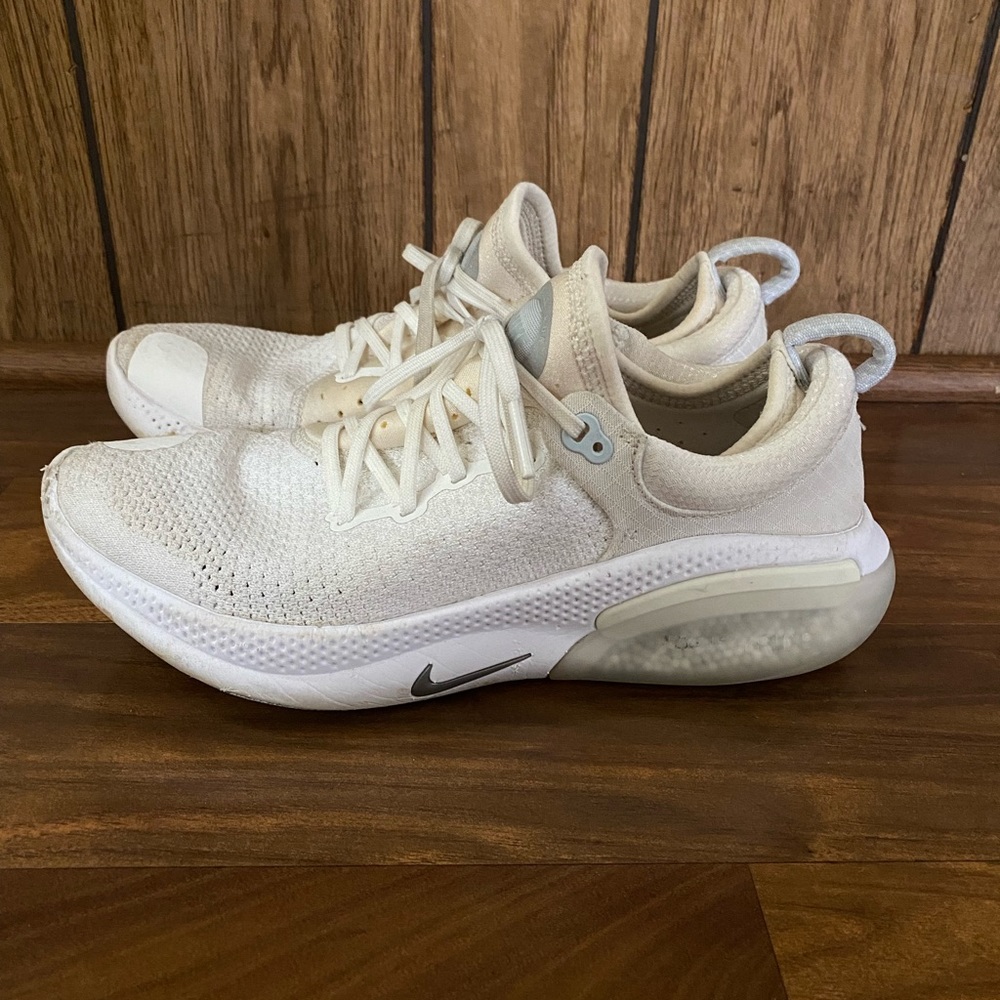 Nike Joyride Sneakers